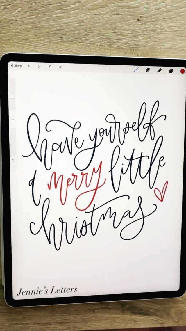 Have yourself a merry little Christmas! Created using my bristle calligraphy procreate brush available in my Etsy Shop
•
•
•
#procreatelettering #letteringvideo #letteringreel #procreate #ipadpro #jenniesletters #merrychristmas🎄